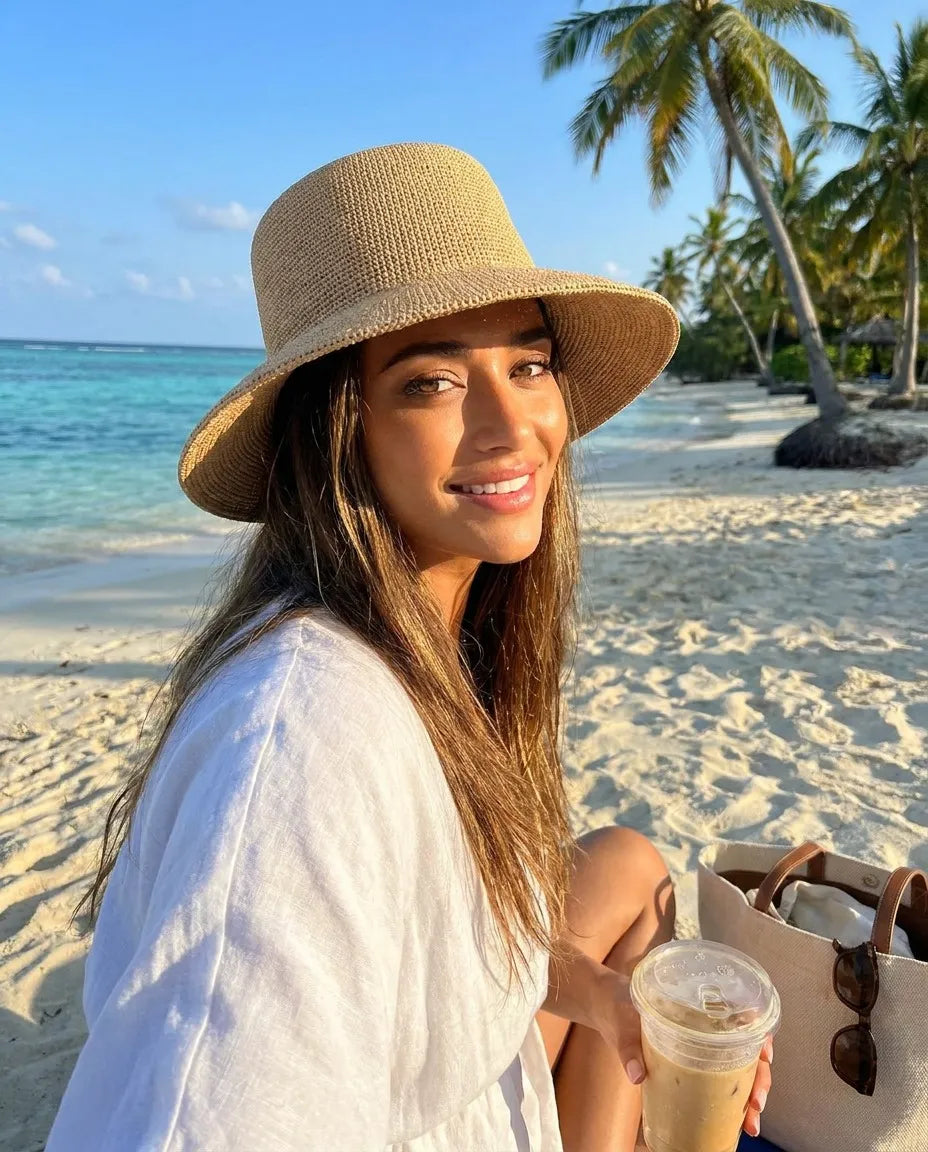 Wide Brim Raffia Straw Women Bucket Hat